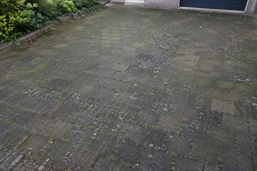 Bestrating voor en na voor